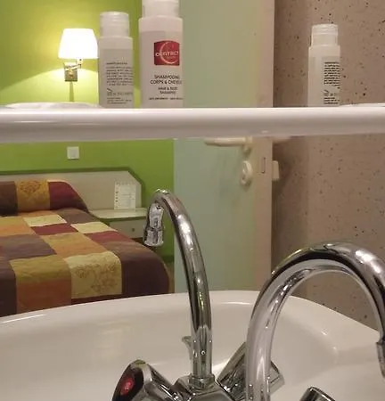 Maison Aux Cerisiers فندق