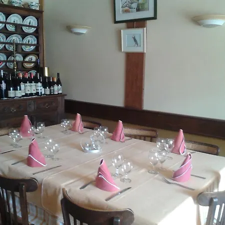 Hotel Maison Aux Cerisiers 2*